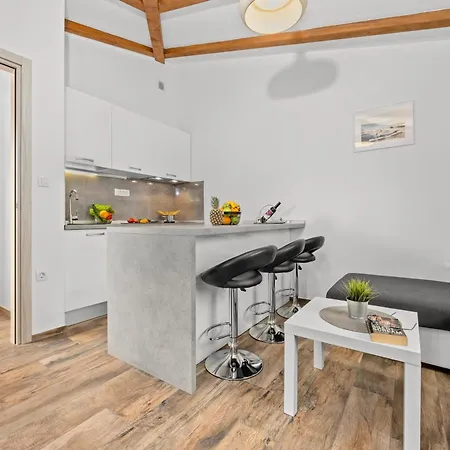 Gajic Apartamento *