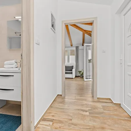 Apartment Gajic